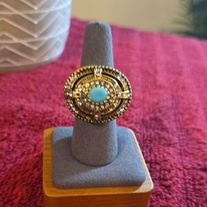 Vintage Gold Ring with Turquoise Accent